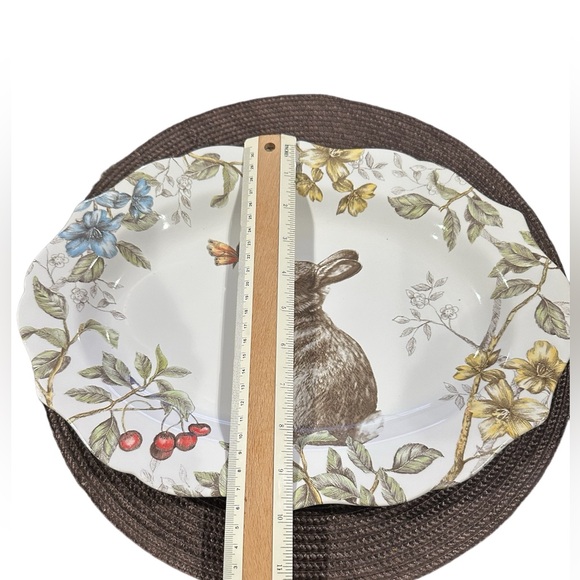 Bunny Platter , new with tags, never used - Picture 4 of 8